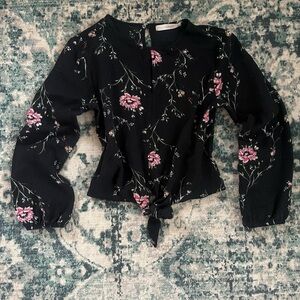 Romantic Floral Blouse🌸